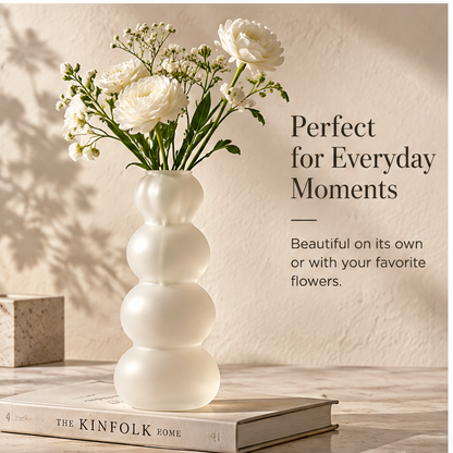 PULMORY bubble stack frosted vase with ranunculus flowers lifestyle